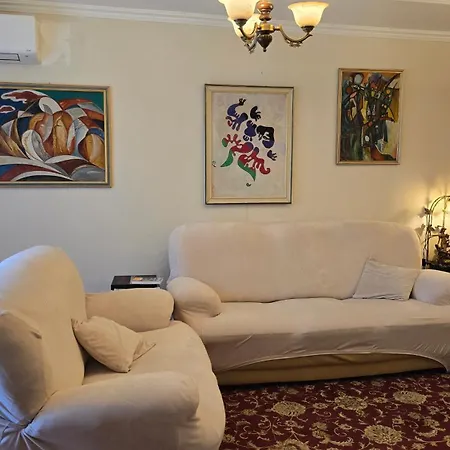 Apartment Oasis In The Heart Of