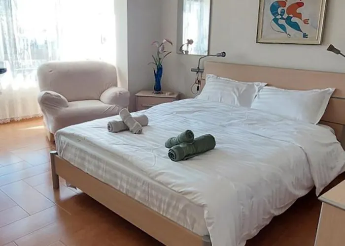 Oasis In The Heart Of Apartament Tirana